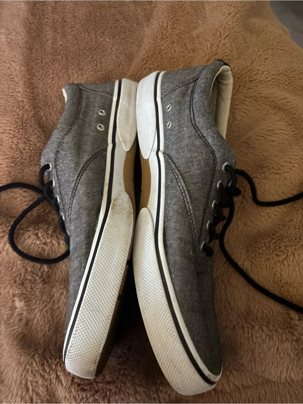 Sperry Men's Gray Canvas Boat Sneakers with Black Laces. 11.5.